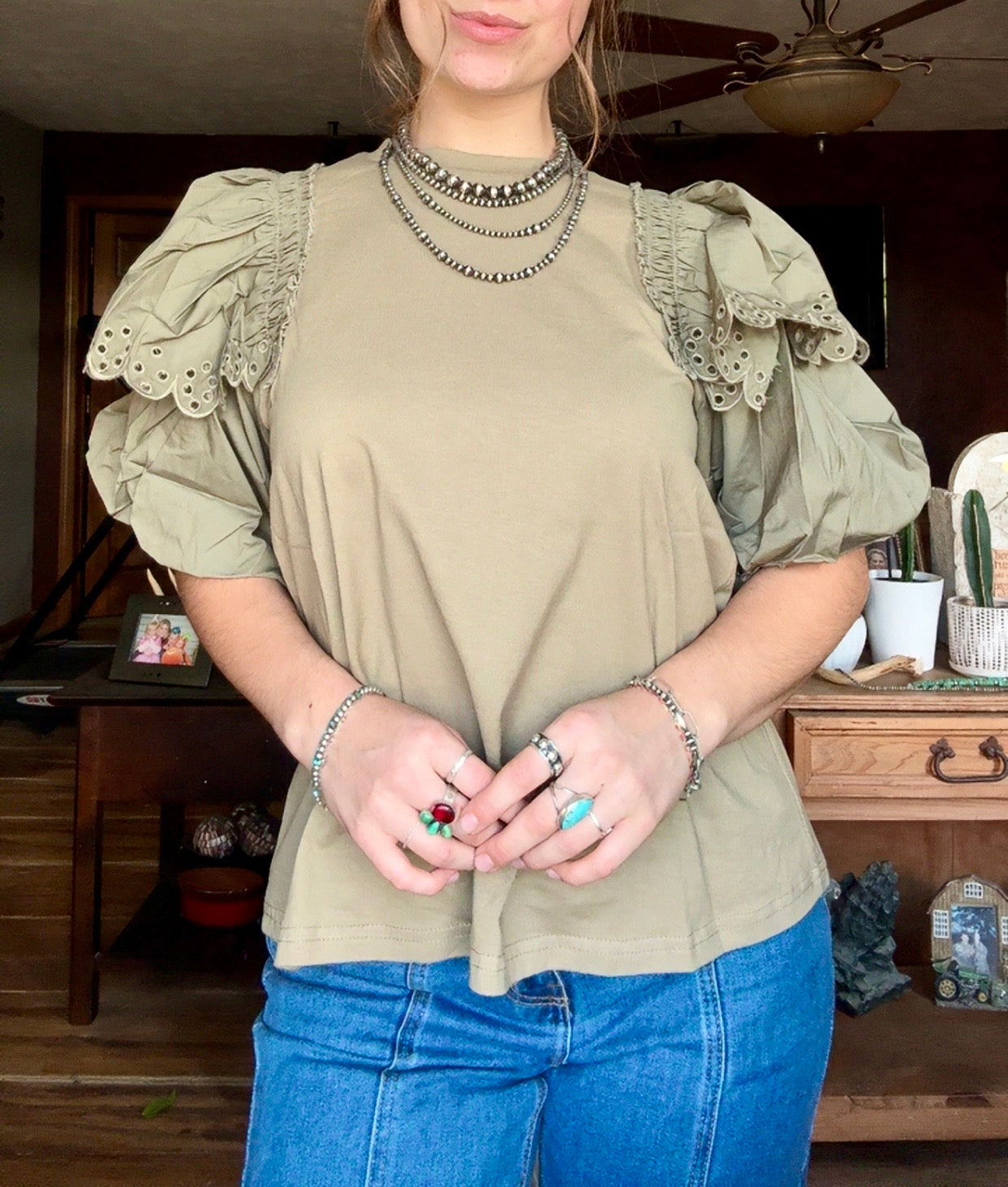 Crew Neck Puff Sleeve Top