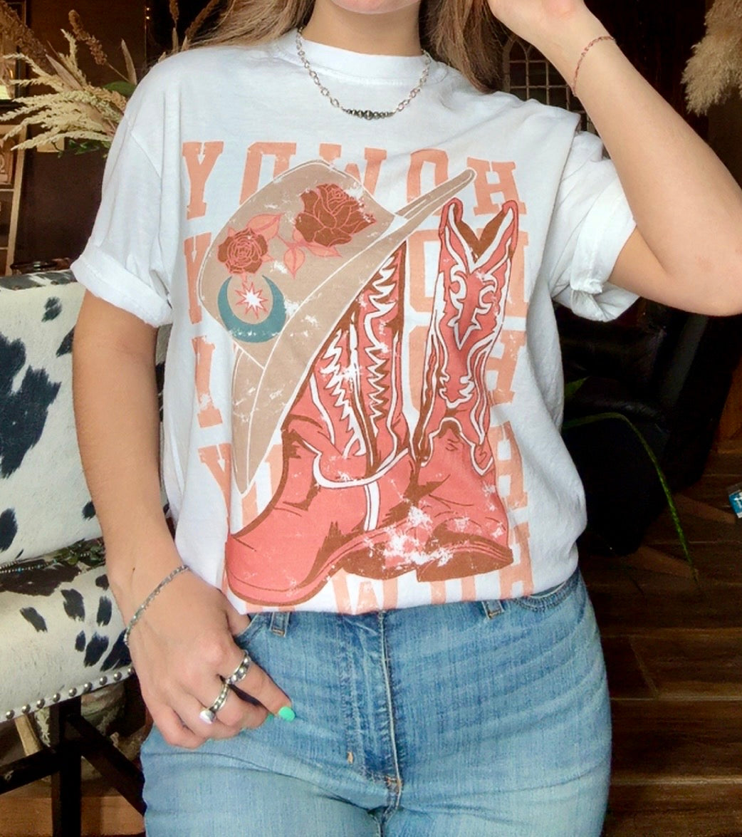 Howdy Graphic Tee